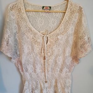 Vintage 70s peasant top